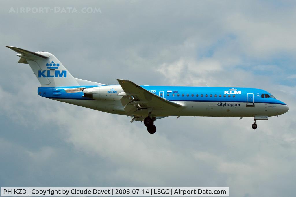 PH-KZD, 1997 Fokker 70 (F-28-0070) C/N 11582, KLM Cityhopper