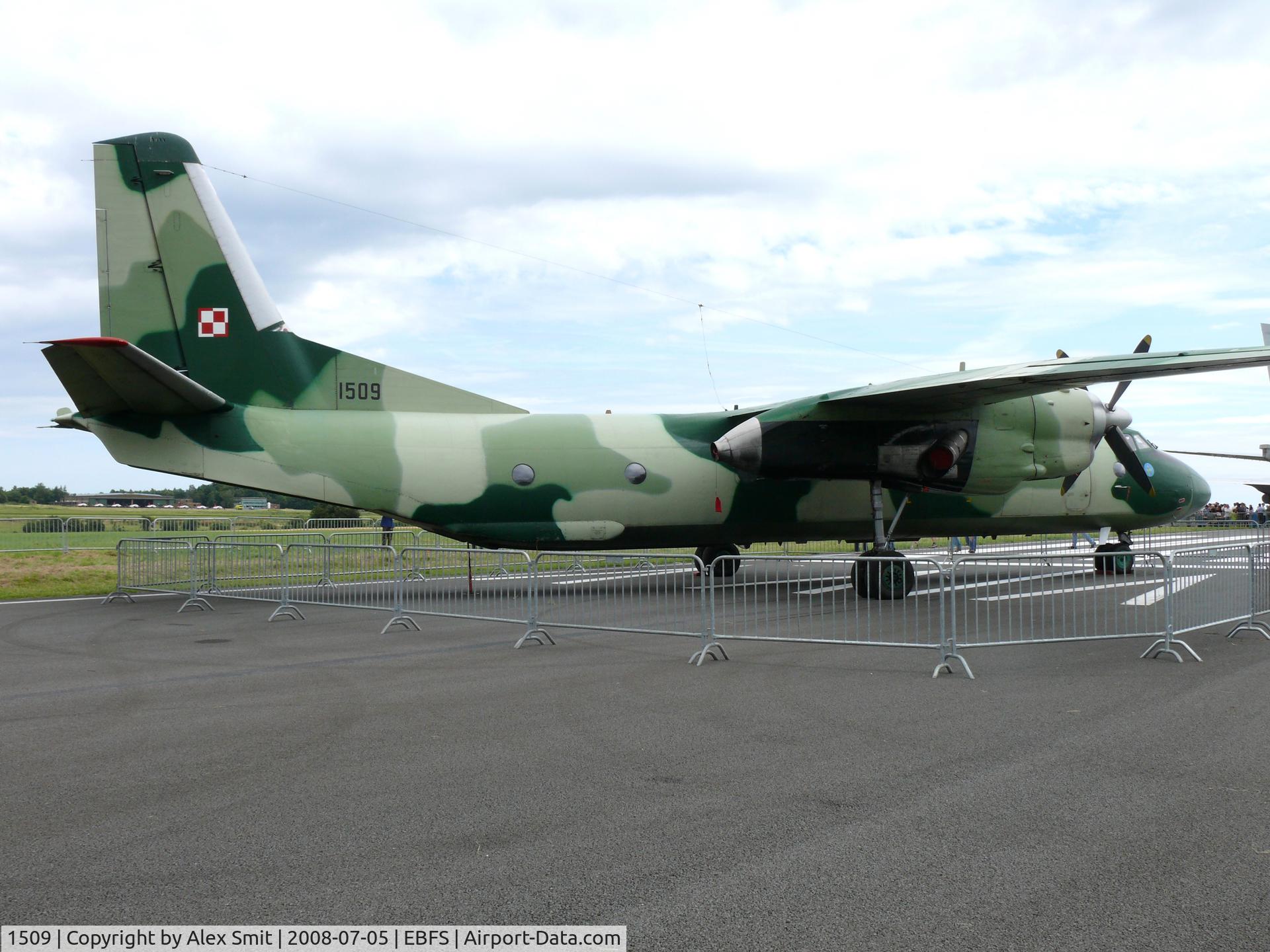 1509, Antonov An-26 C/N 1509, Antonov An26 Curl 1509 Polish Air Force