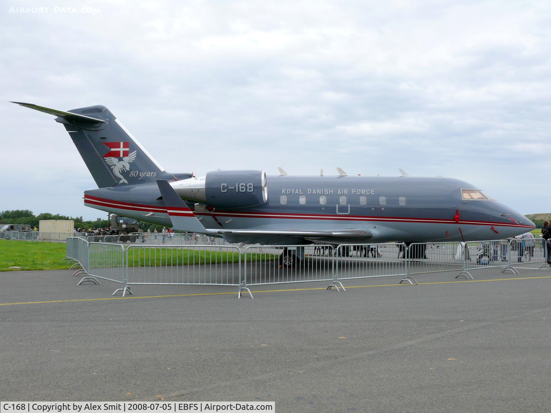 C-168, 2000 Bombardier Challenger 604 (CL-600-2B16) C/N 5468, Canadair CL604 Challenger C-168 Danish Air Force with a nice dolphin in the tail