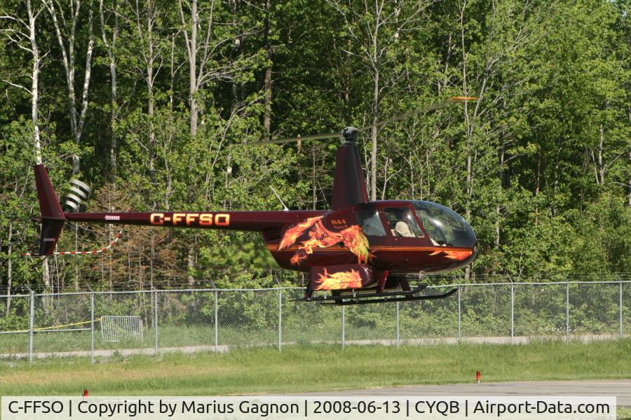 C-FFSO, 2007 Robinson R44 II C/N 11971, During hover