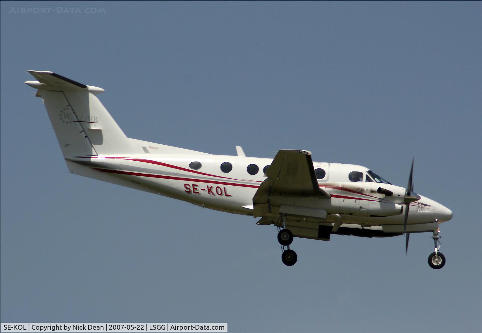 SE-KOL, 1989 Beechcraft King Air 300LW C/N FA-189, LSGG