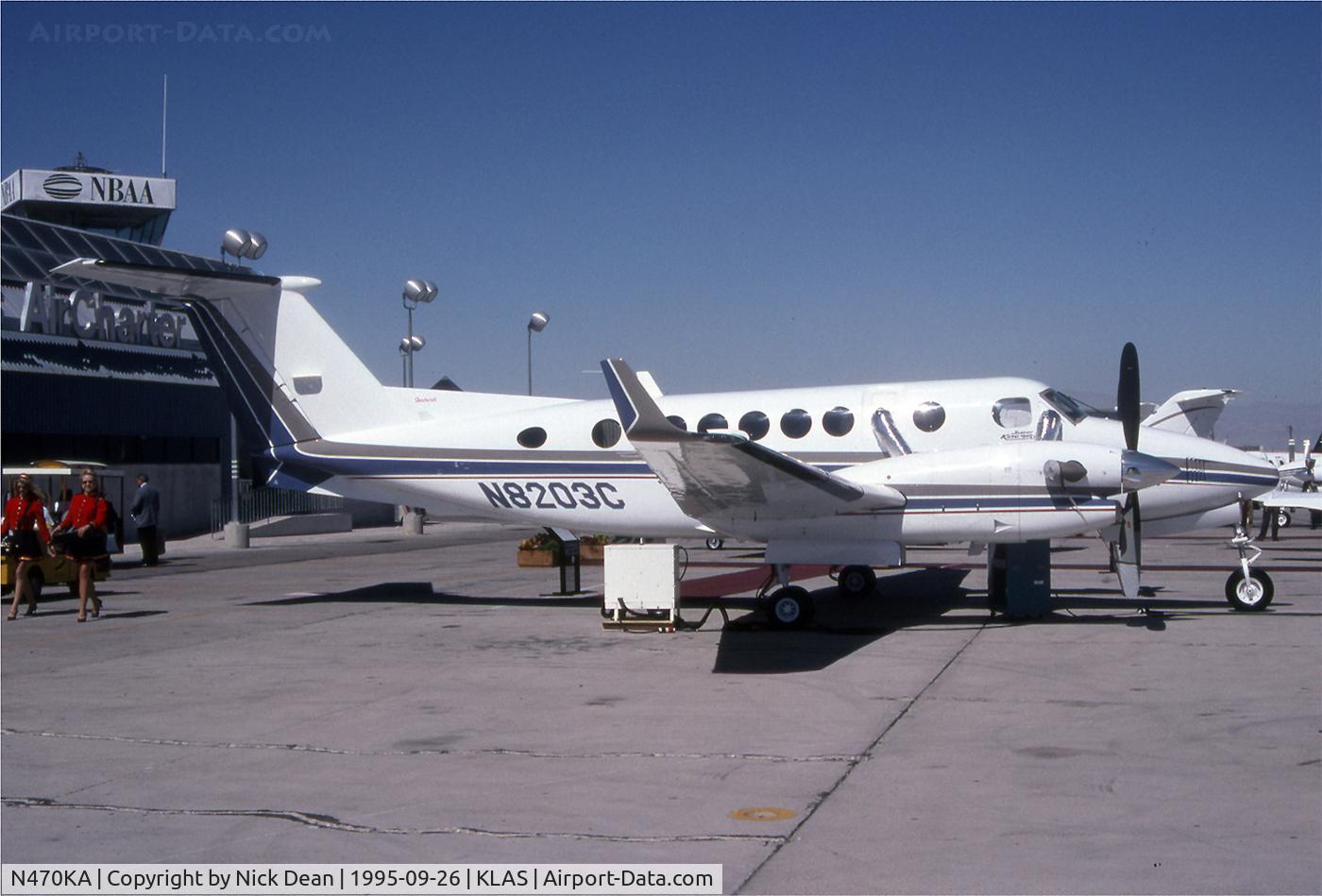 N470KA, 1993 Beech B300 King Air C/N FL-109, KLAS (Seen here as N8203C at NBAA and now registered N470KA)