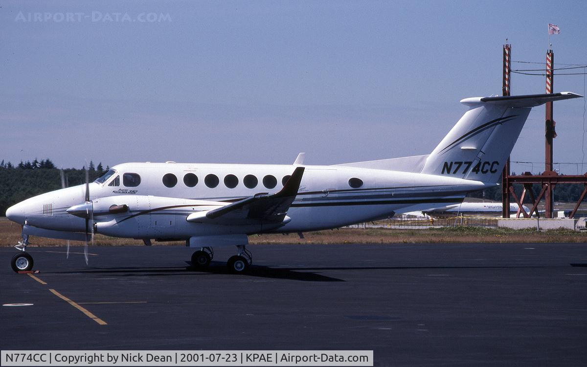 N774CC, 1993 Beechcraft King Air 350 C/N FL-110, KPAE (Currently N921BS)