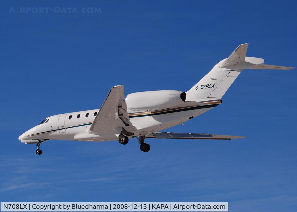 N708LX, 1999 Cessna 750 Citation X C/N 750-0109, On final approach to 17L.