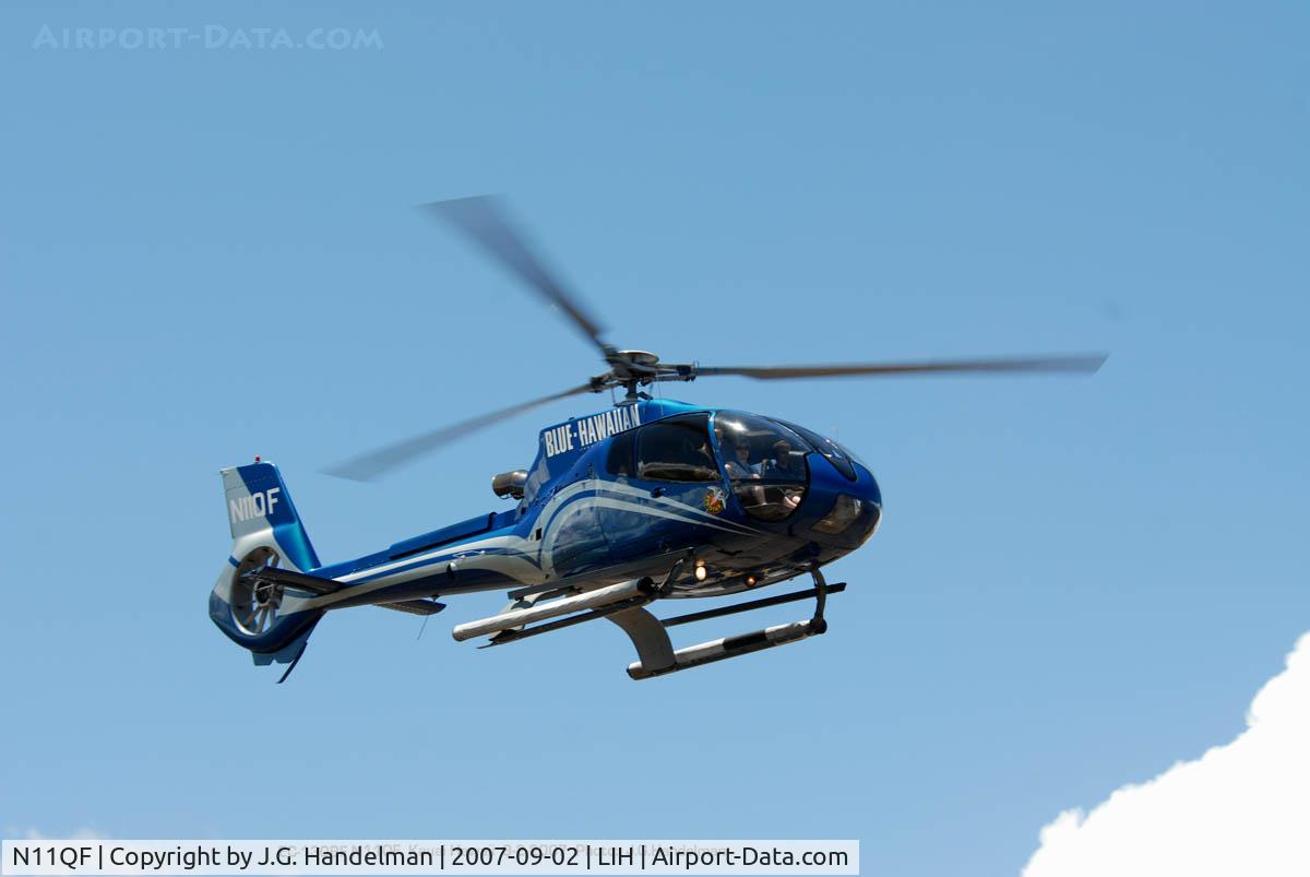 N11QF, 2002 Eurocopter EC-130B-4 (AS-350B-4) C/N 3482, landing at Lihue