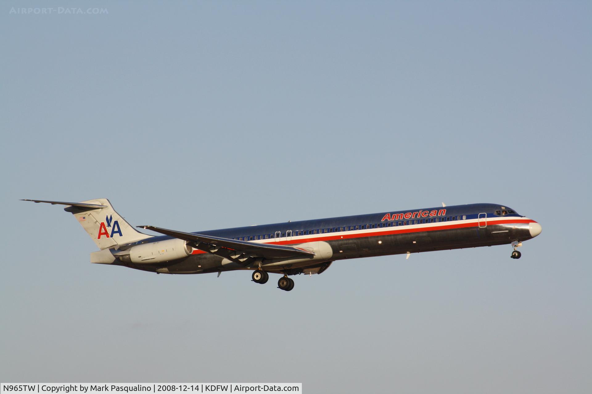 N965TW, 1999 McDonnell Douglas MD-83 (DC-9-83) C/N 53615, MD-83