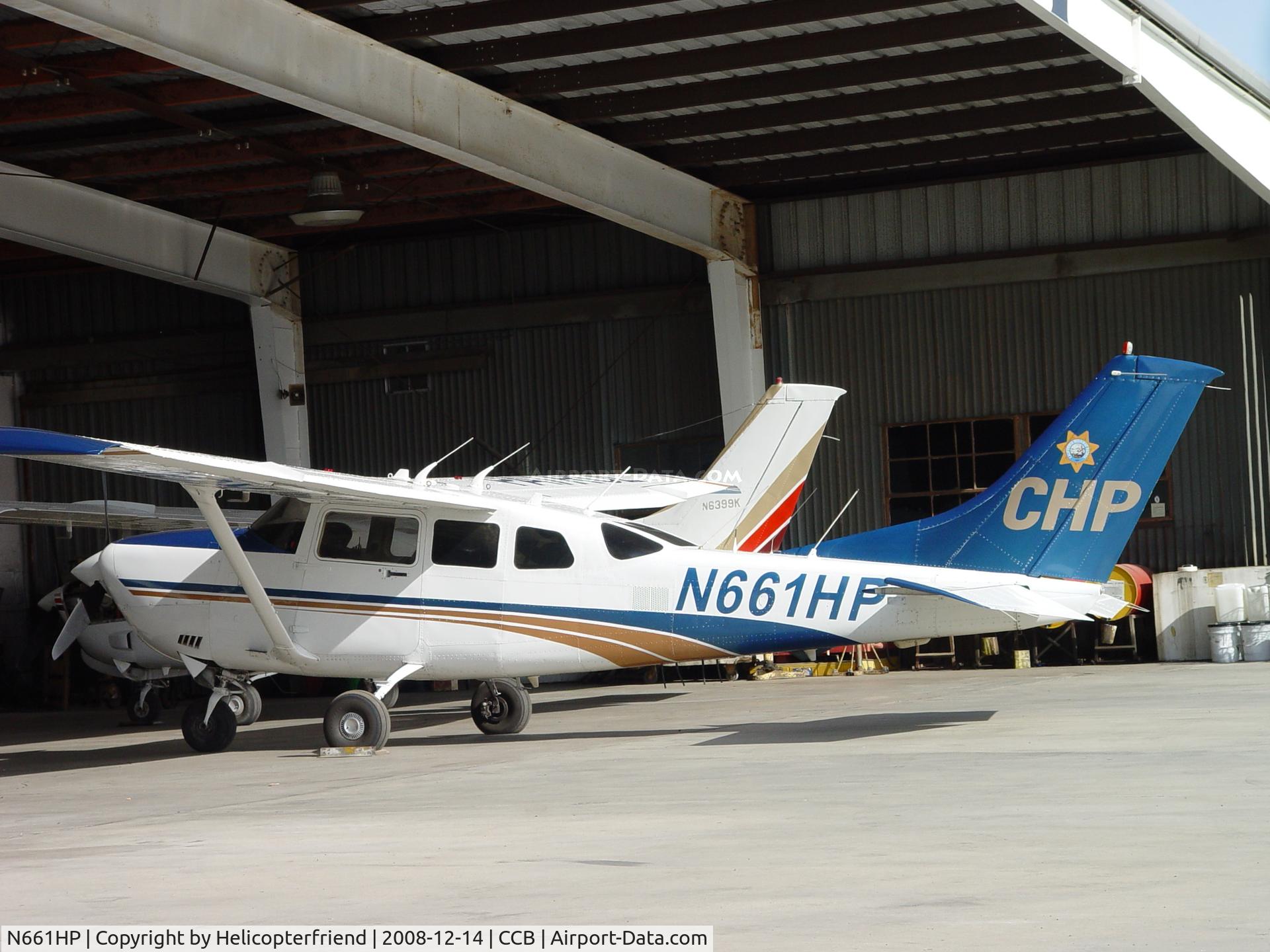 N661HP, 2000 Cessna T206H Turbo Stationair C/N T20608208, Waiting at Cable to be looked at