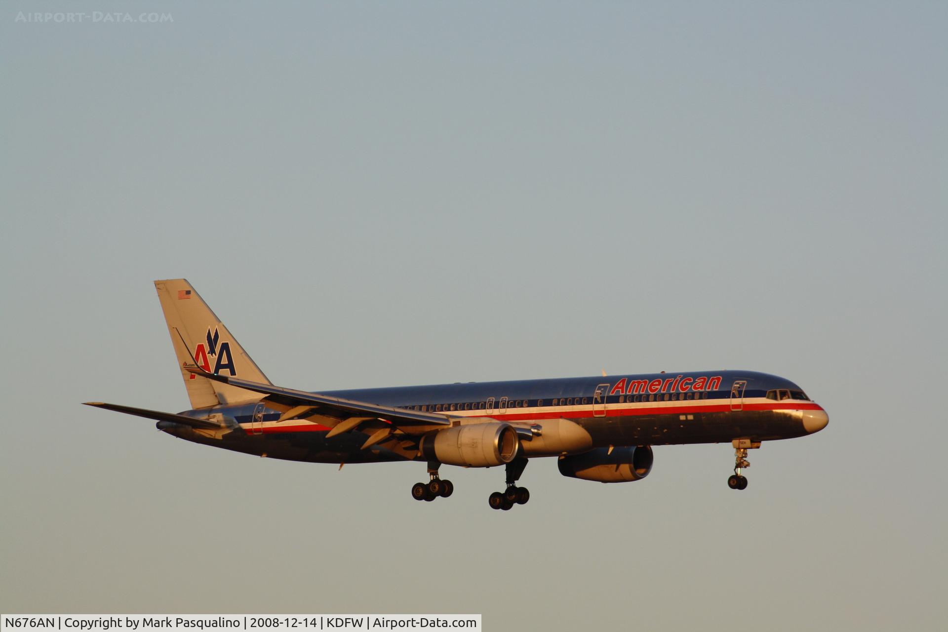 N676AN, 1998 Boeing 757-223 C/N 29426, Boeing 757-200