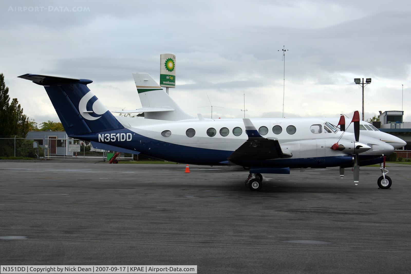 N351DD, 1999 Raytheon 350 Super King Air C/N FL-257, KPAE