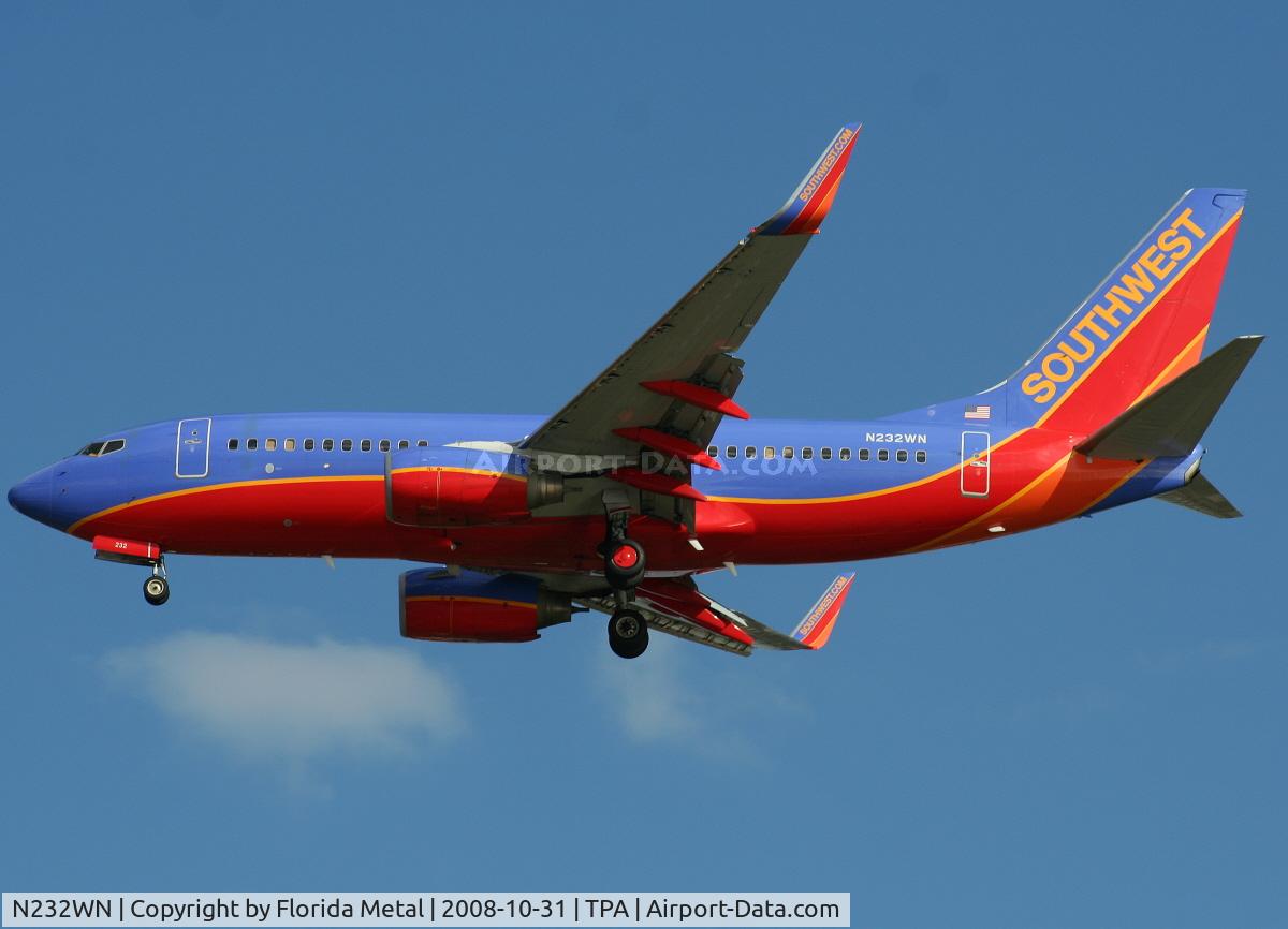 N232WN, 2006 Boeing 737-7H4 C/N 32500, Southwest 737-700