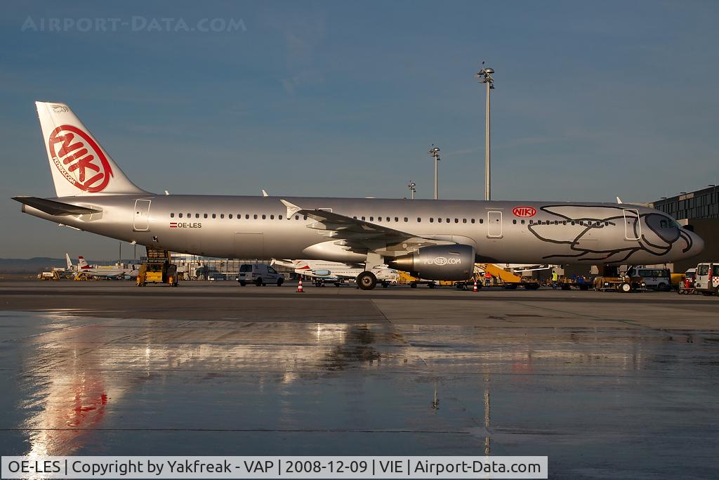 OE-LES, 2008 Airbus A321-211 C/N 3504, Fly Niki AIrbus 321