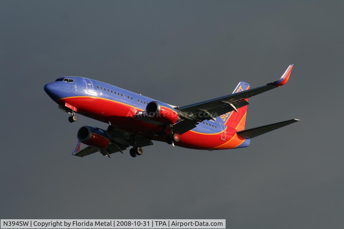 N394SW, 1994 Boeing 737-3H4 C/N 27380, Southwest 737-300