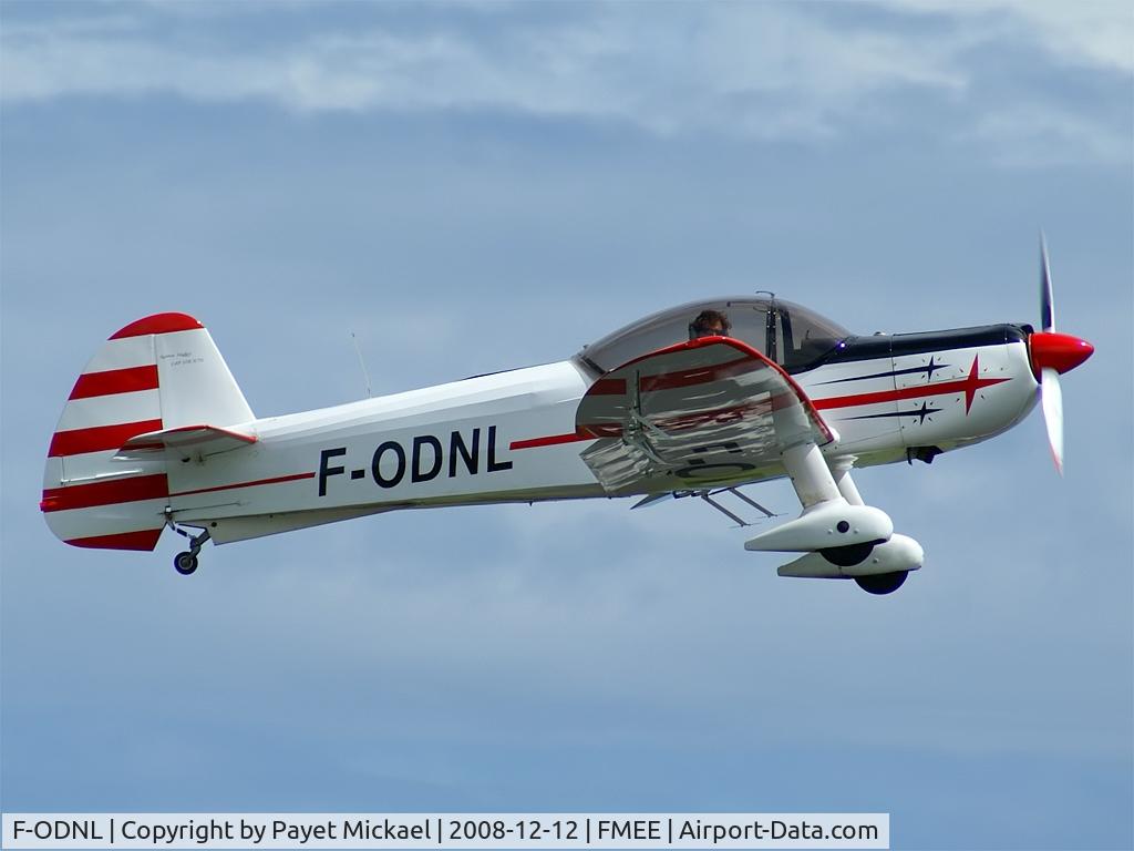 F-ODNL, Mudry CAP-10B C/N 70, Takeoff from runway 12