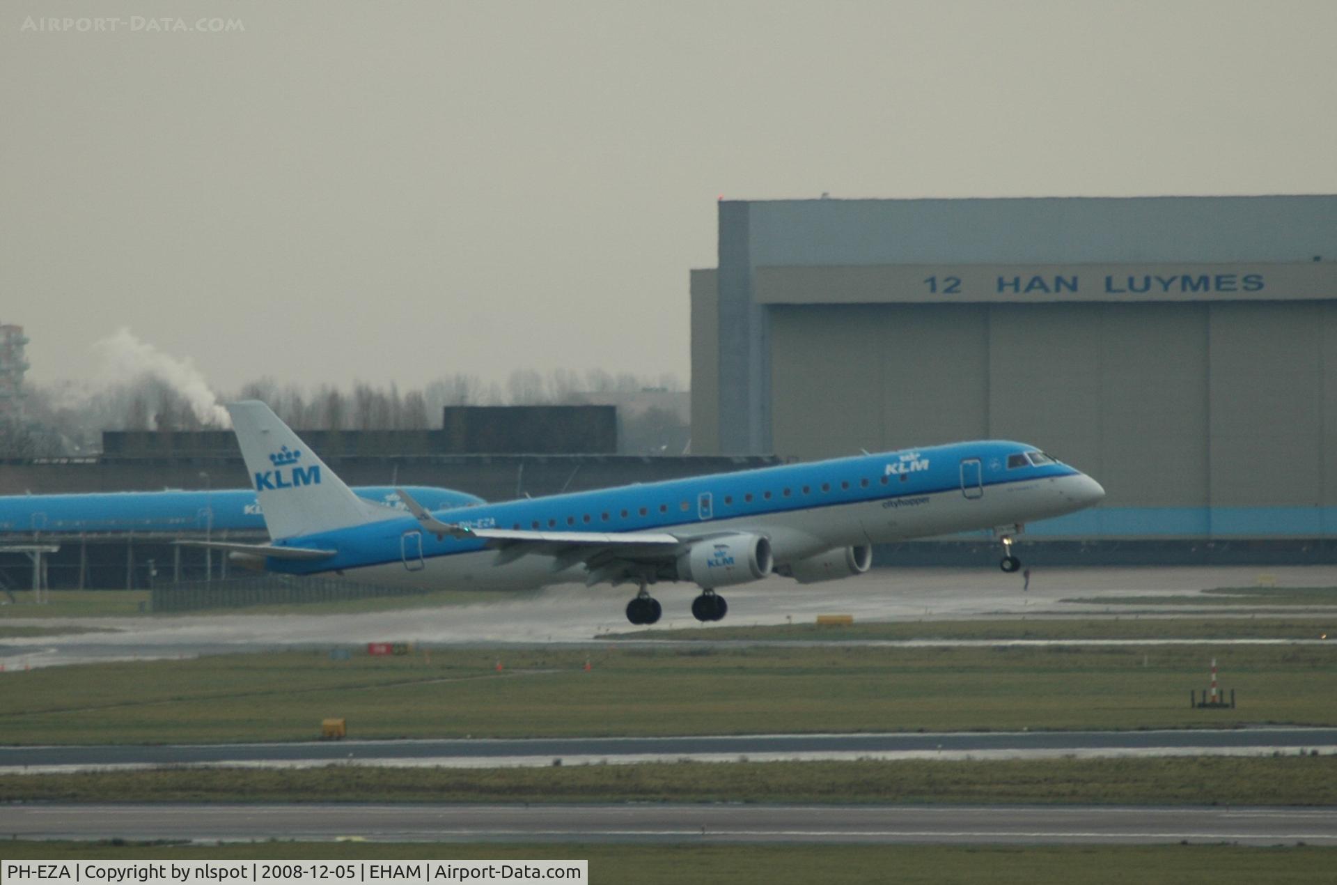 PH-EZA, 2008 Embraer 190LR (ERJ-190-100LR) C/N 19000224, First Klm Cityhopper Embraer 190.