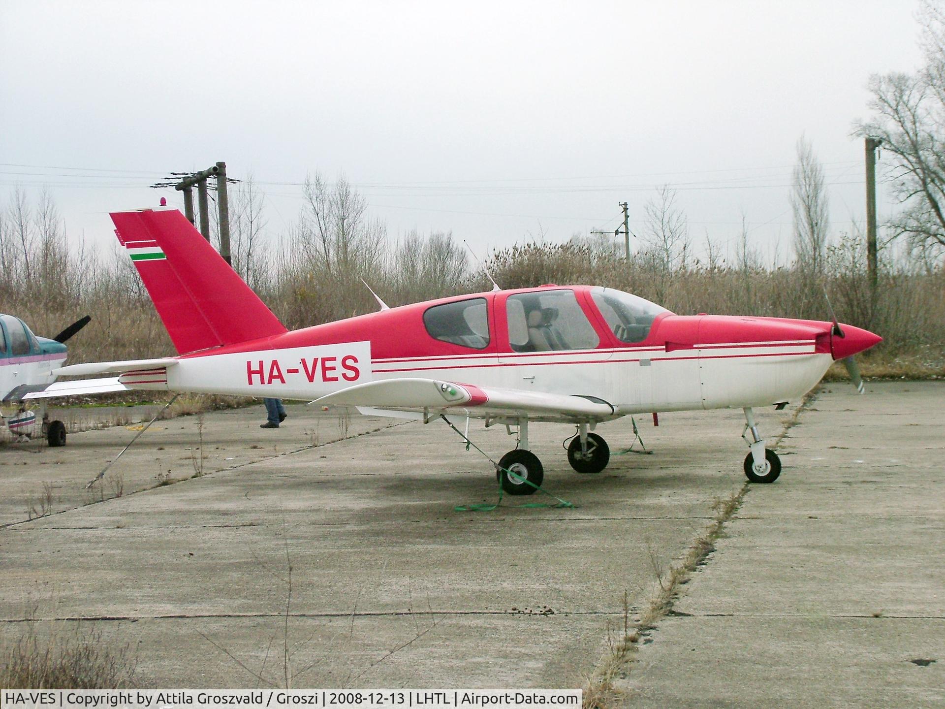 HA-VES, 1980 Socata TB-9 Tampico C/N 127, Tököl airport,  LHTL Hungary