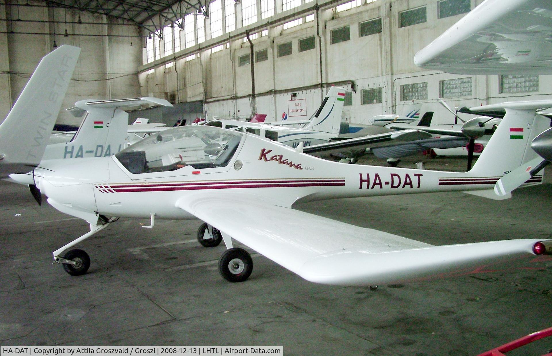 HA-DAT, 1995 HOAC DV-20 Katana C/N 20132, Tököl airport,  LHTL Hungary