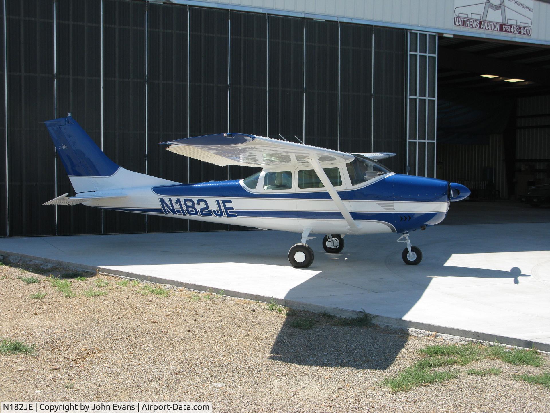 N182JE, 1962 Cessna 182E Skylane C/N 18254111, N182JE
