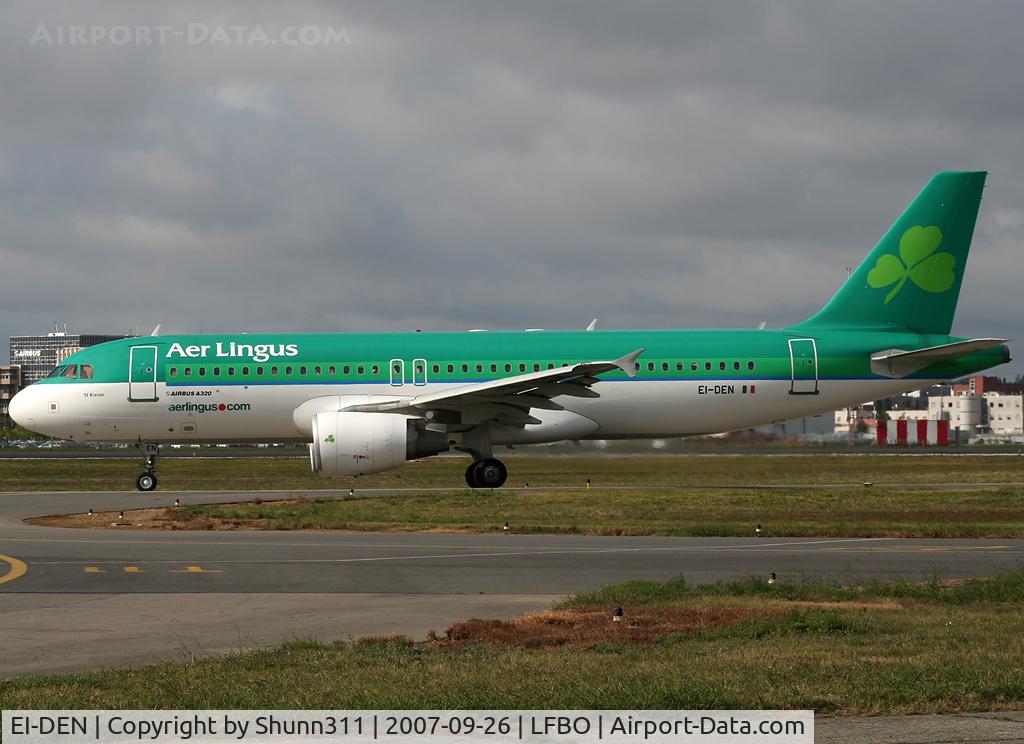 EI-DEN, 2005 Airbus A320-214 C/N 2432, Rolling holding point rwy 32R for departure...