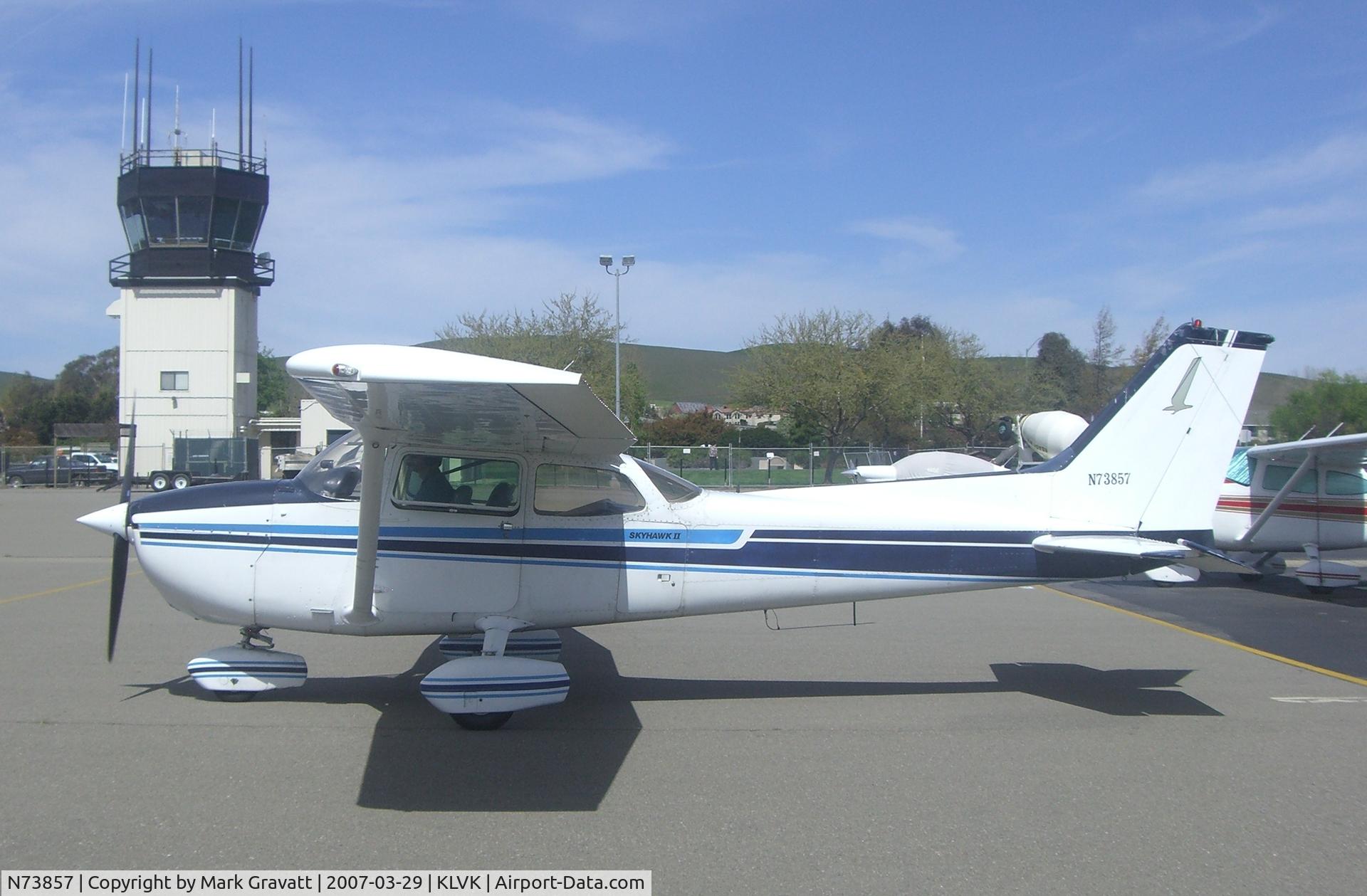 N73857, 1976 Cessna 172N C/N 17267725, C172N N73857 @ Home, KLVK