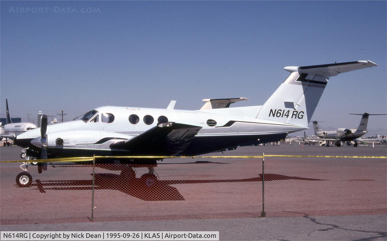 N614RG, 1980 Beech F90 King Air C/N LA-80, KLAS (c/n LA-80 W/O 24th Jan 2001 Nashville TN during an attempt to return to the airport after engine failure was registered N17AE at the time of the accident)