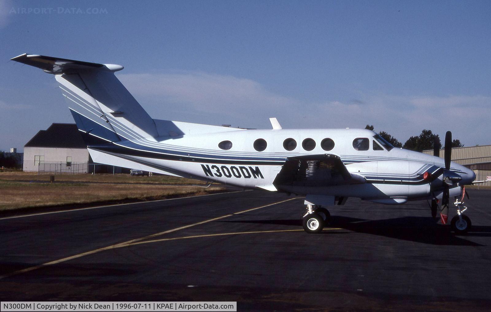 N300DM, 1981 Beech F90 King Air C/N LA-165, KPAE