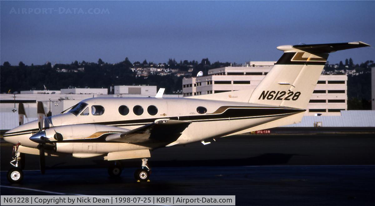 N61228, 1981 Beech F90 King Air C/N LA-169, KBFI