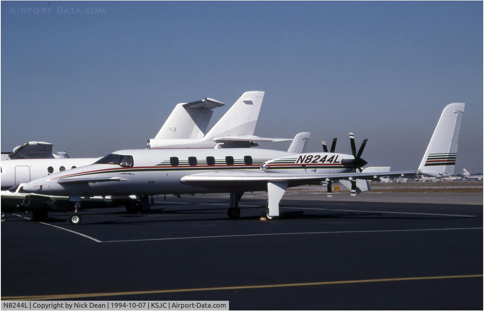 N8244L, 1992 Beech 2000A Starship 1 C/N NC-29, KSJC