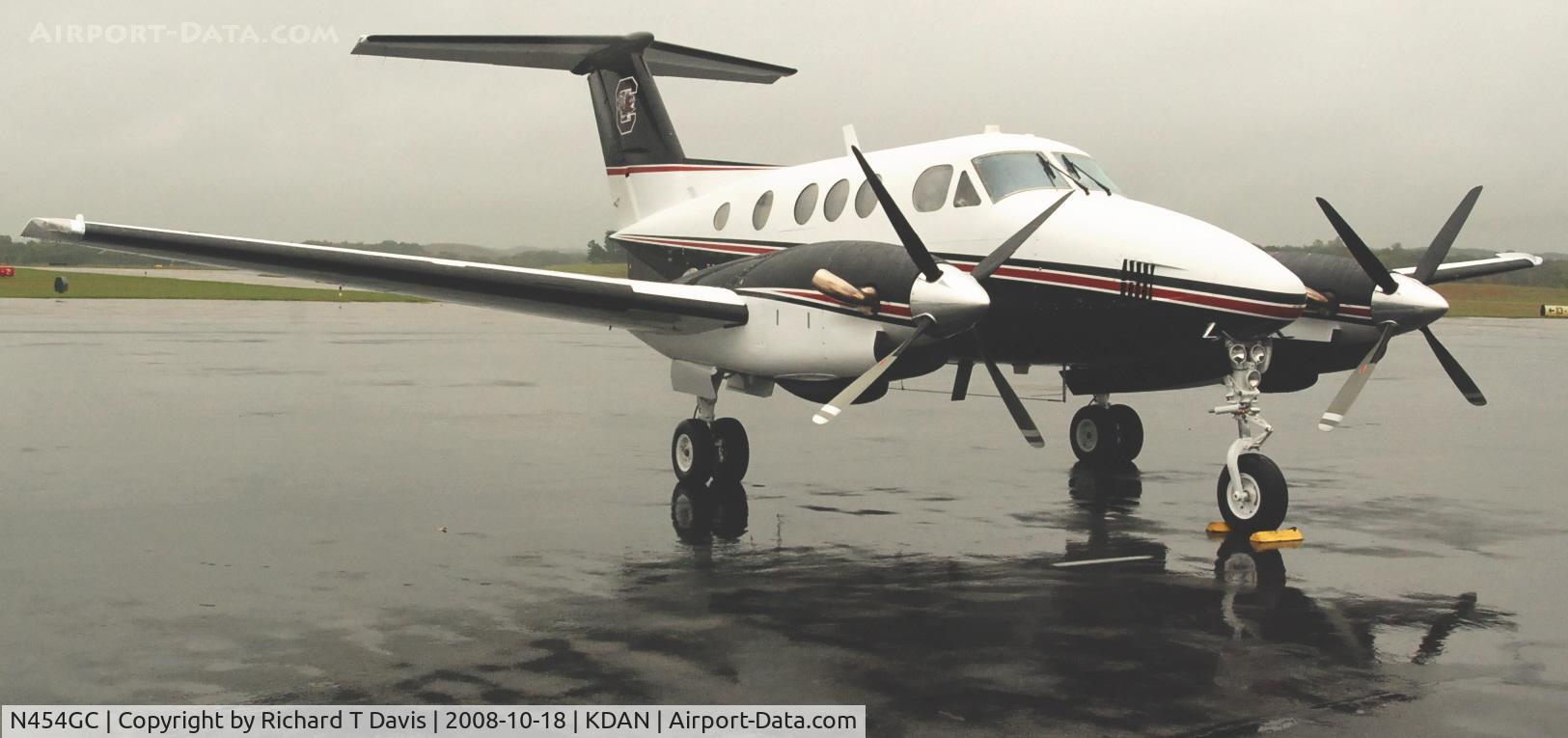 N454GC, 1980 Beech F90 King Air C/N LA-39, 1980 Beech 90 in Danville Va.