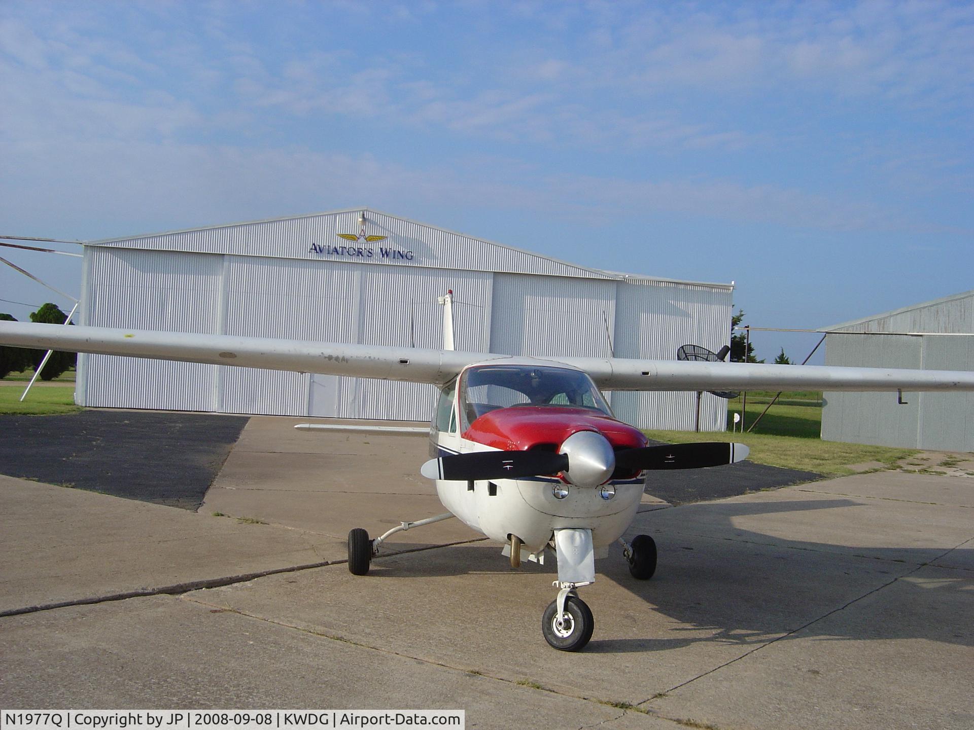 N1977Q, 1973 Cessna 177RG Cardinal C/N 177RG0377, 1973 Cardinal in front of Aviation Wings, Enid, OK
