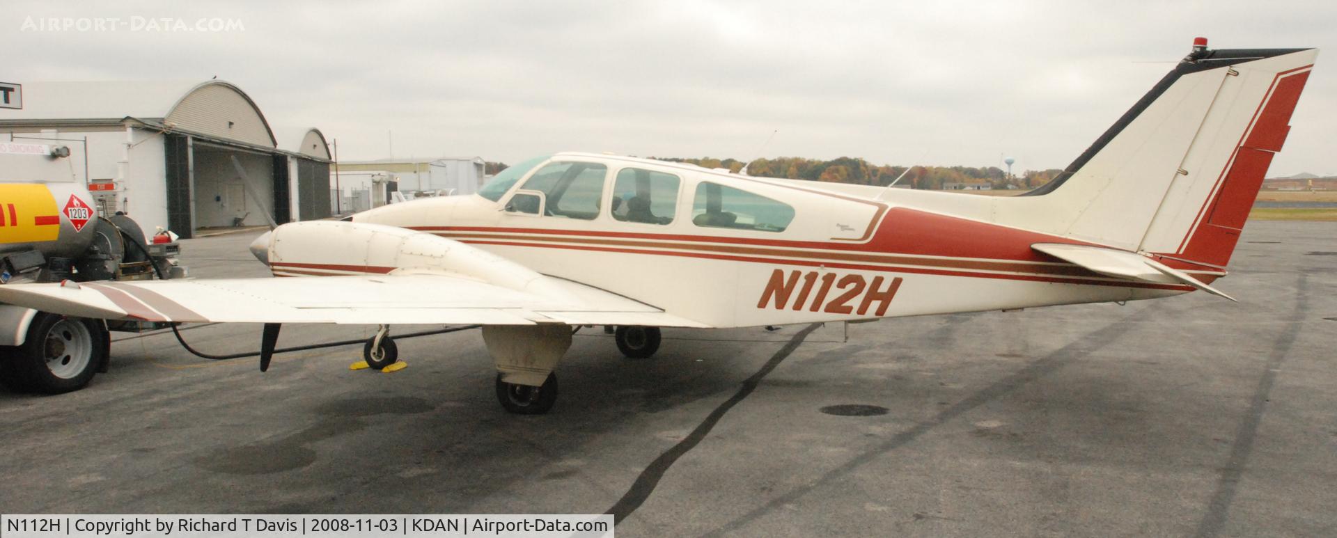 N112H, 1964 Beech 95-B55 (T42A) Baron C/N TC-722, 1964 Beech 95-B55 in Danville Va.