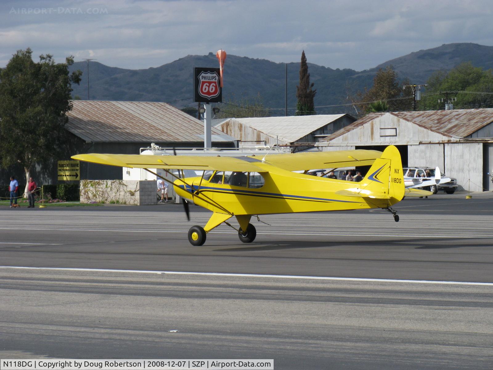 N118DG, 2008 Piper PA-18 Replica C/N 001, 2008 Ganzer XPA18, Continental O-200 100 Hp, landing Rwy 22