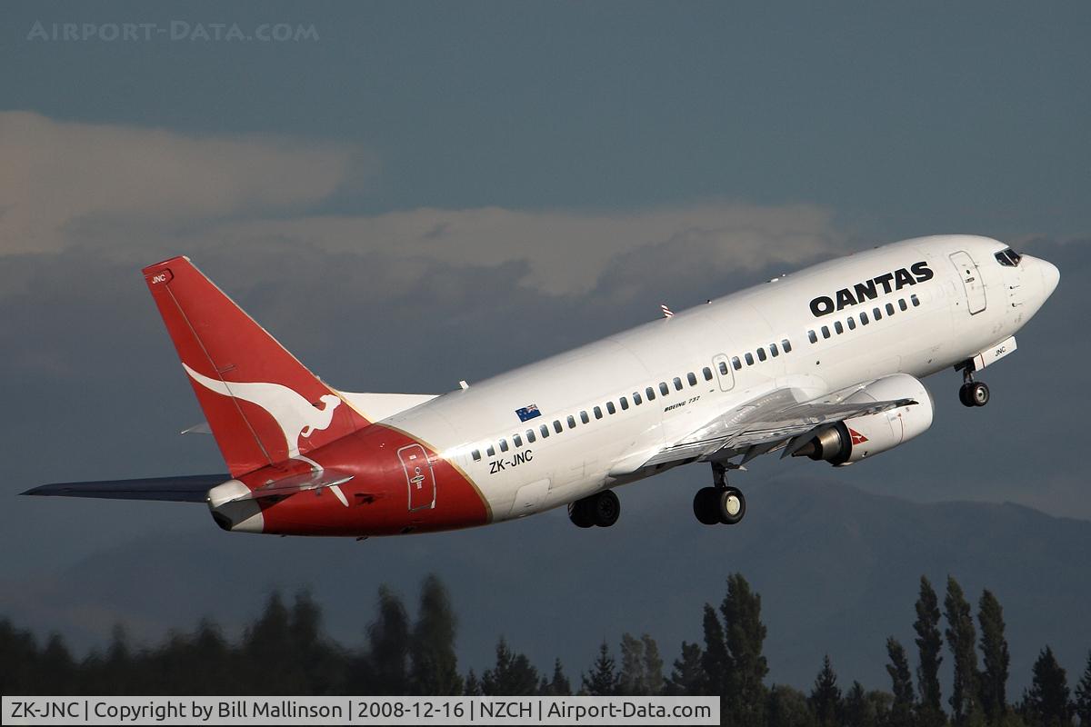 ZK-JNC, Boeing 737-376 C/N 24296, CHC-AKL