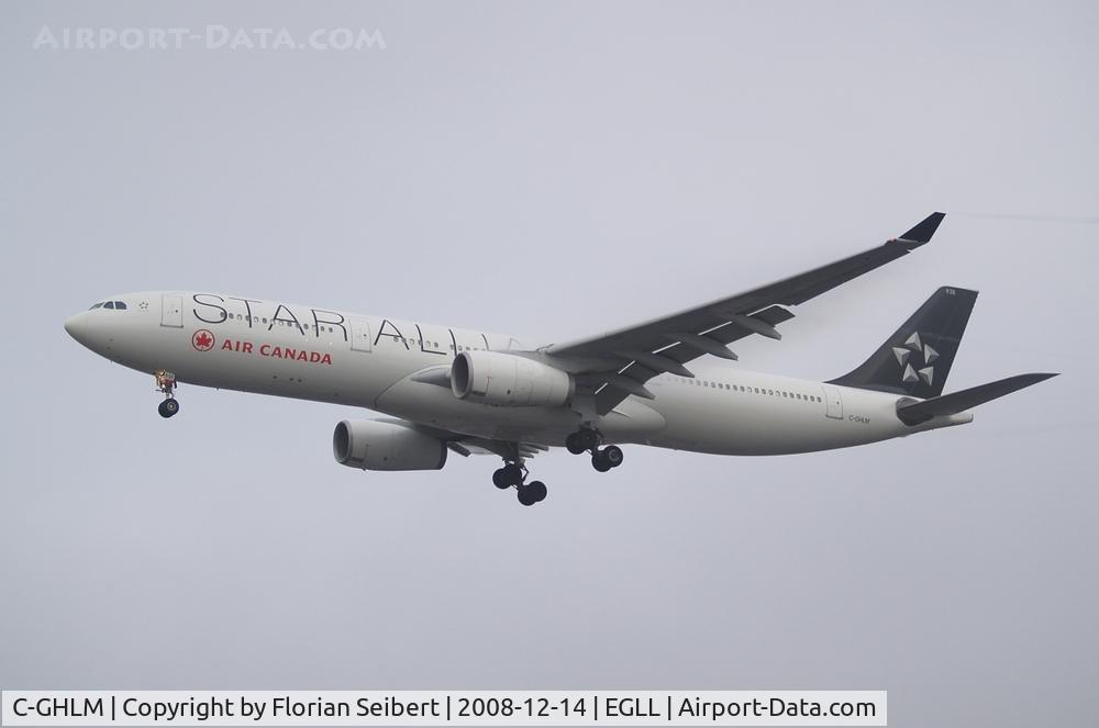 C-GHLM, 2001 Airbus A330-343 C/N 0419, Short final rwy 27R