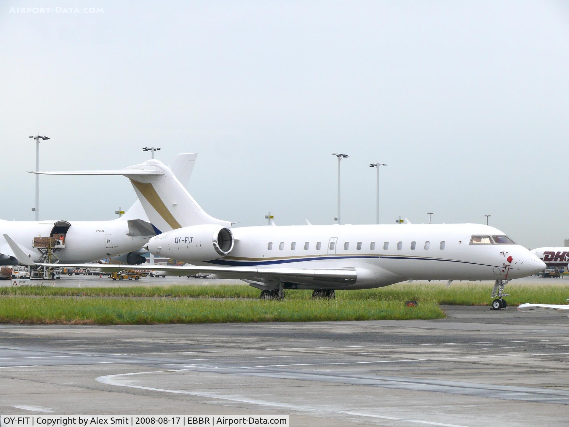 OY-FIT, 2005 Bombardier BD-700-1A11 Global 5000 C/N 9186, Bombardier BD700-1A11 Global 5000 OY-FIT Execujet Scandinavia