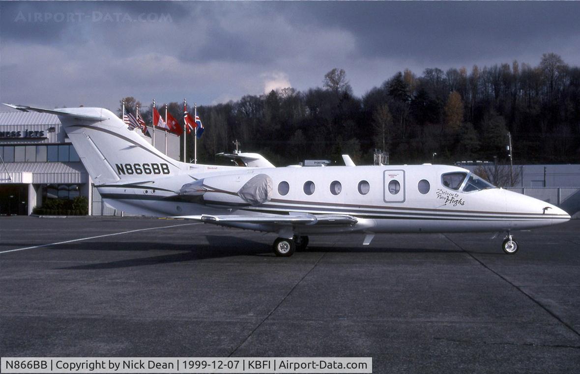 N866BB, 1995 Beechcraft 400A Beechjet C/N RK-98, KBFI