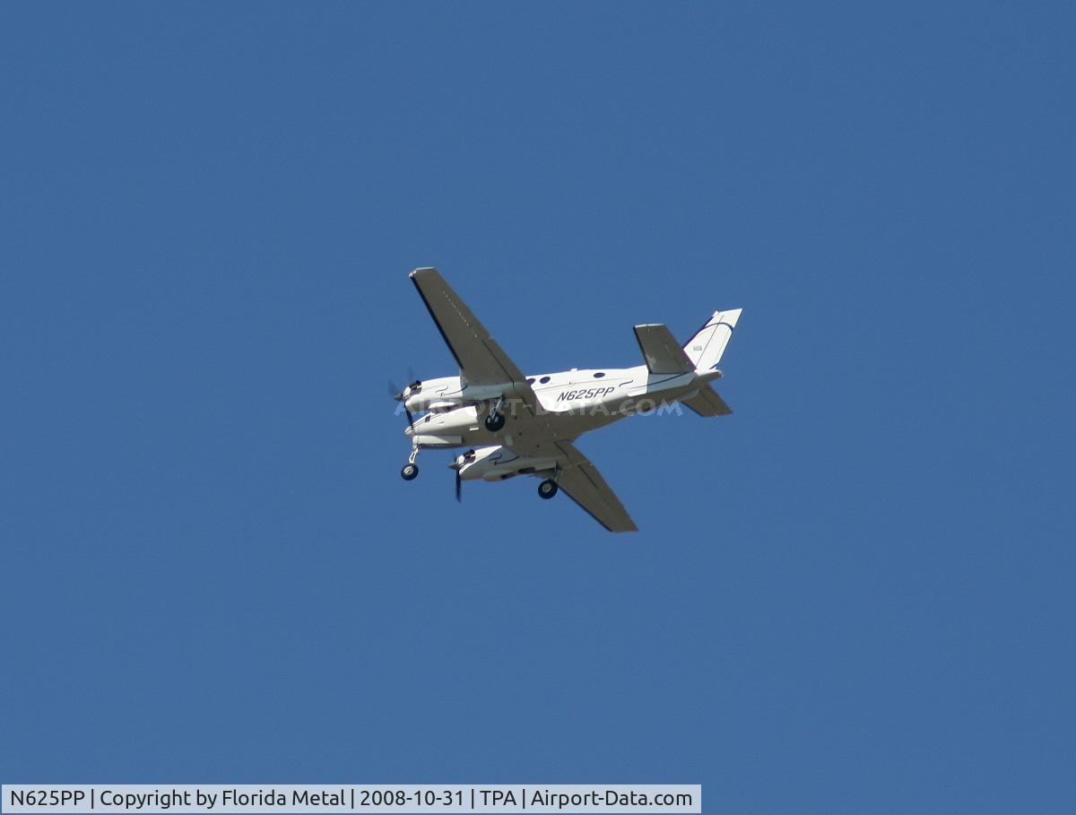 N625PP, 1973 Beech E90 King Air C/N LW-58, Beech E-90