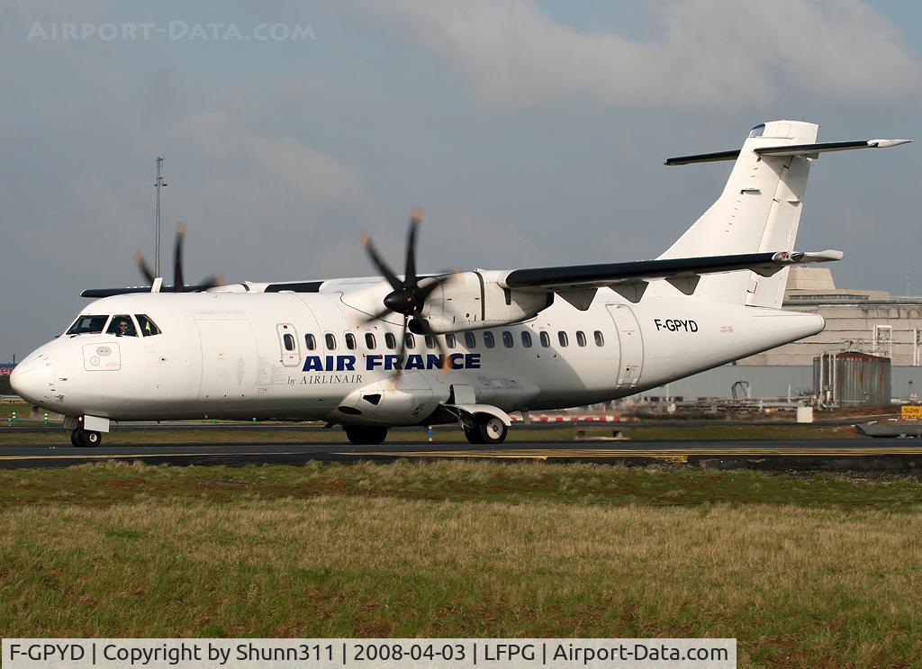 F-GPYD, 1996 ATR 42-500 C/N 490, Passing on parallels runways