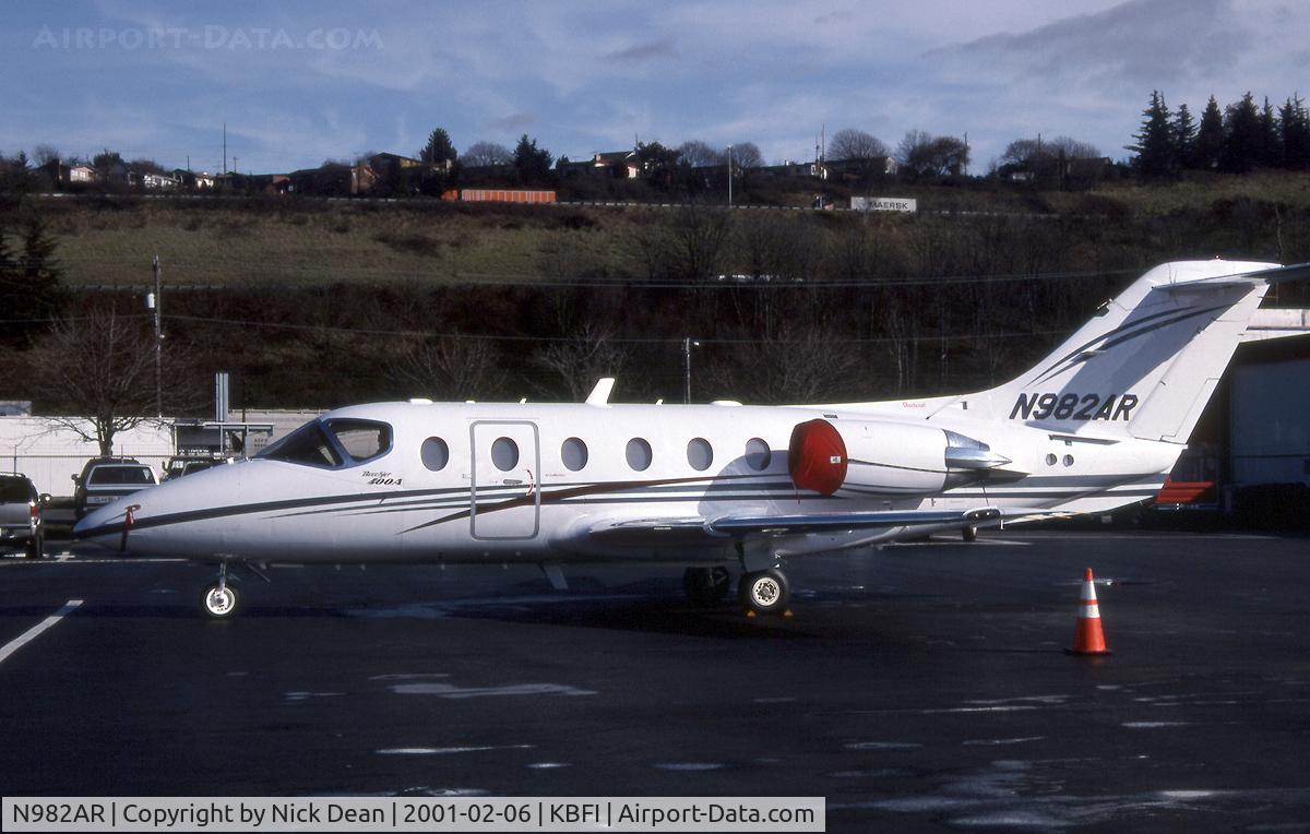 N982AR, 1998 Raytheon Aircraft Company 400A C/N RK-206, KBFI