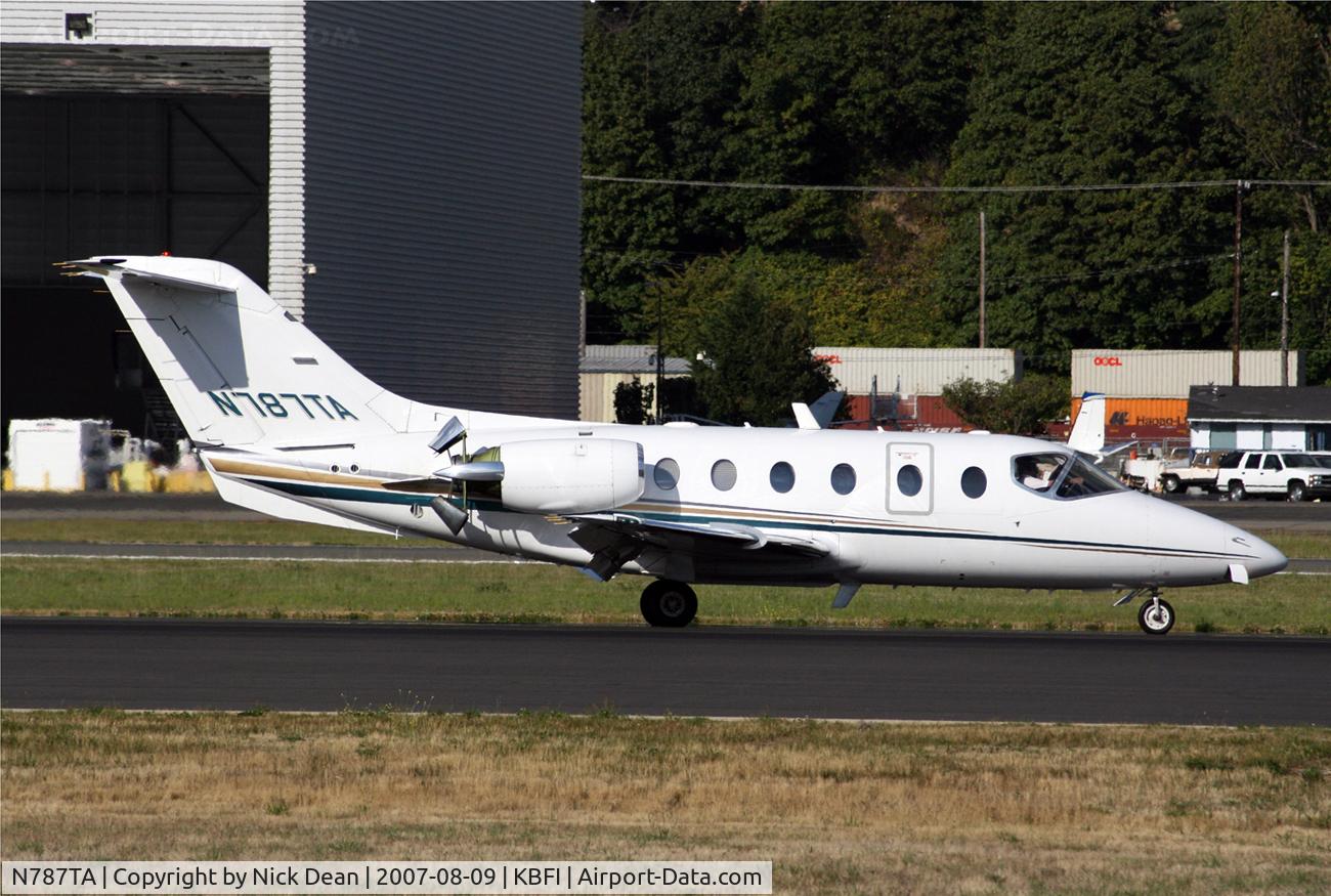 N787TA, Raytheon Aircraft Company 400A C/N RK-260, KBFI