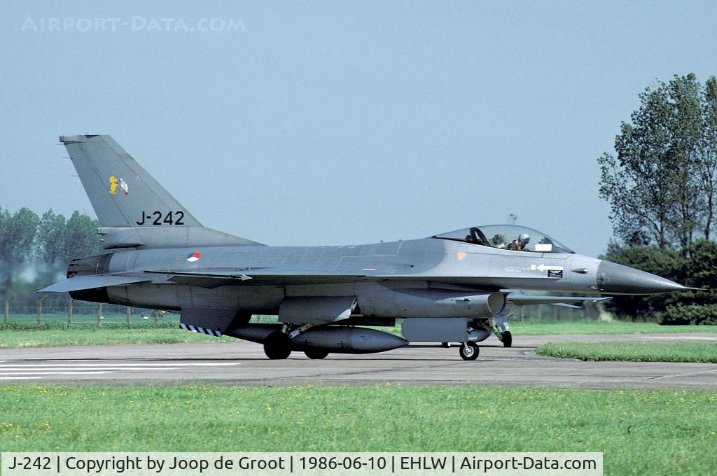 J-242, 1981 Fokker F-16A Fighting Falcon C/N 6D-31, Take off from the secundary runway at Leeuwarden.