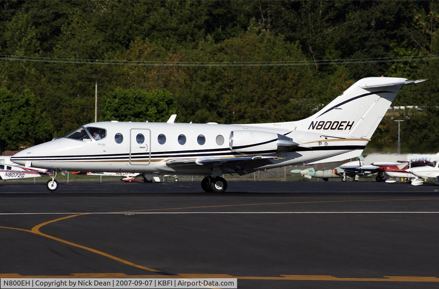 N800EH, 2001 Raytheon Aircraft Company 400A C/N RK-322, KBFI