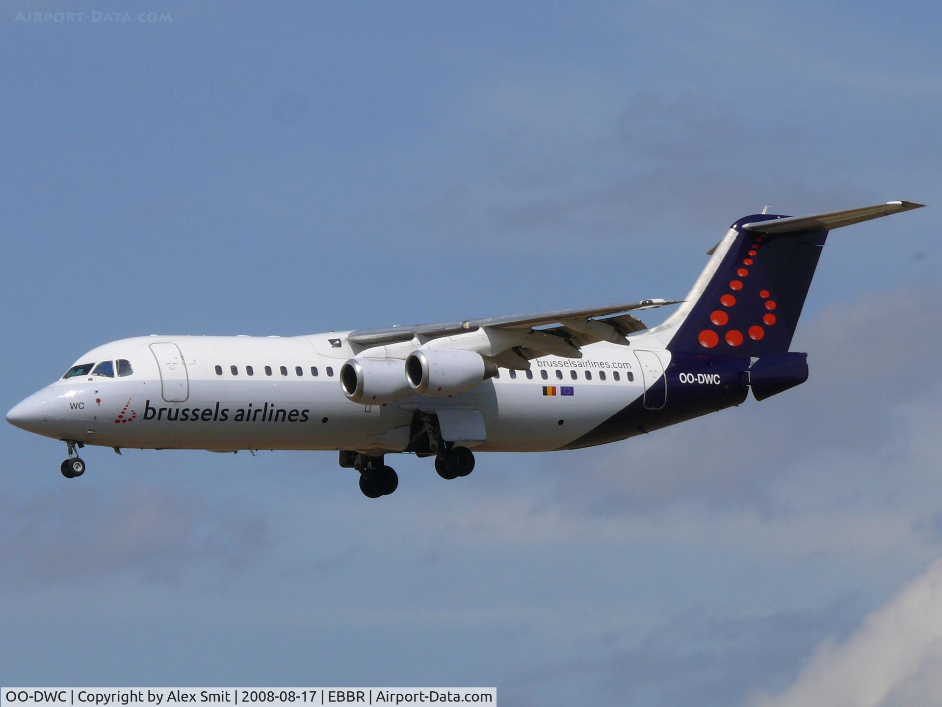 OO-DWC, 1998 British Aerospace Avro 146-RJ100 C/N E3322, British Aerospace Baer146-300/RJ100 OO-DWC Brussels Airlines