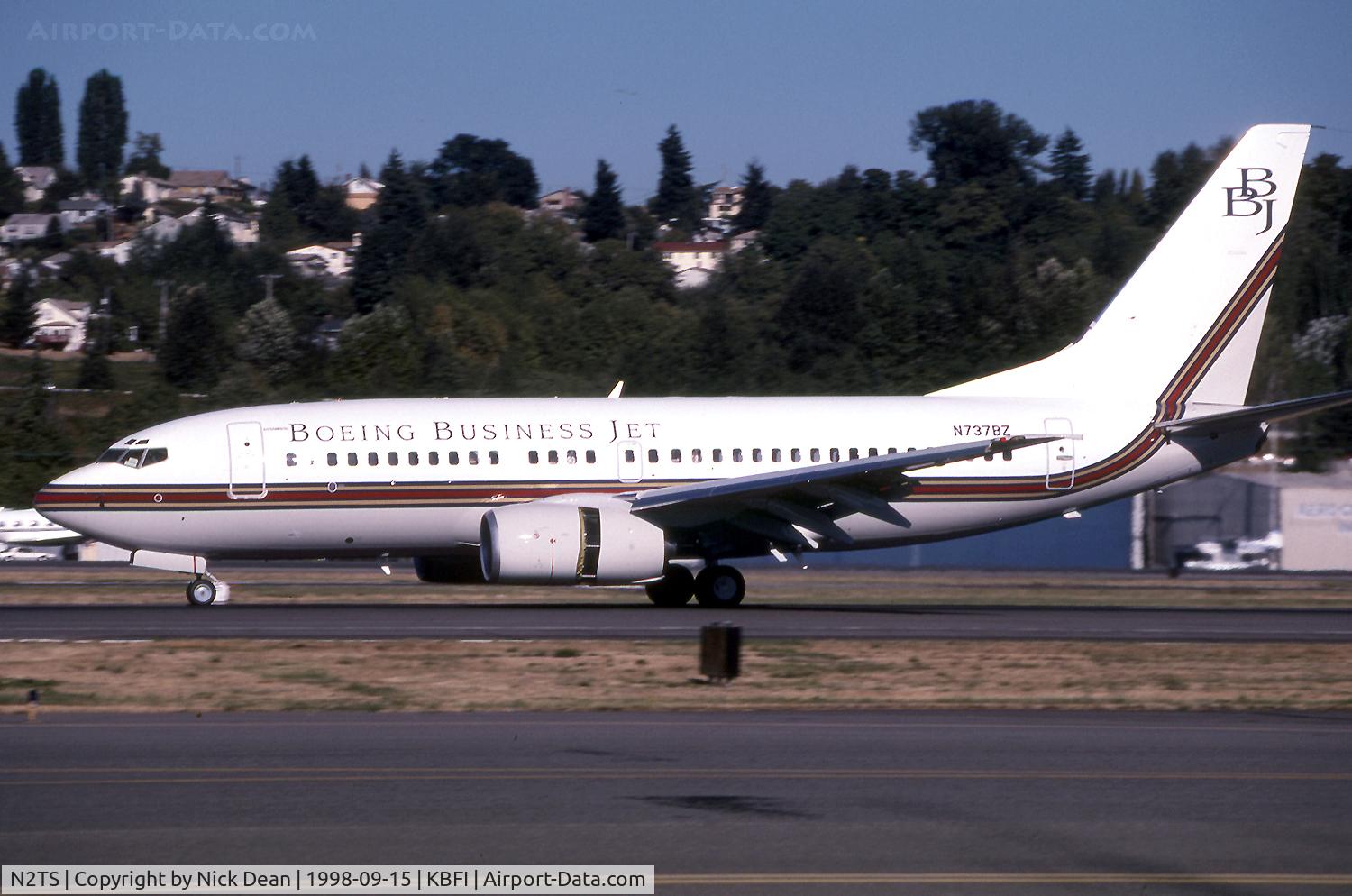 N2TS, 1999 Boeing 737-73Q C/N 29102, KBFI (The prototype BBJ registered N737BZ which is now carried by a C172 the BBJ is now carrying N2TS as posted)