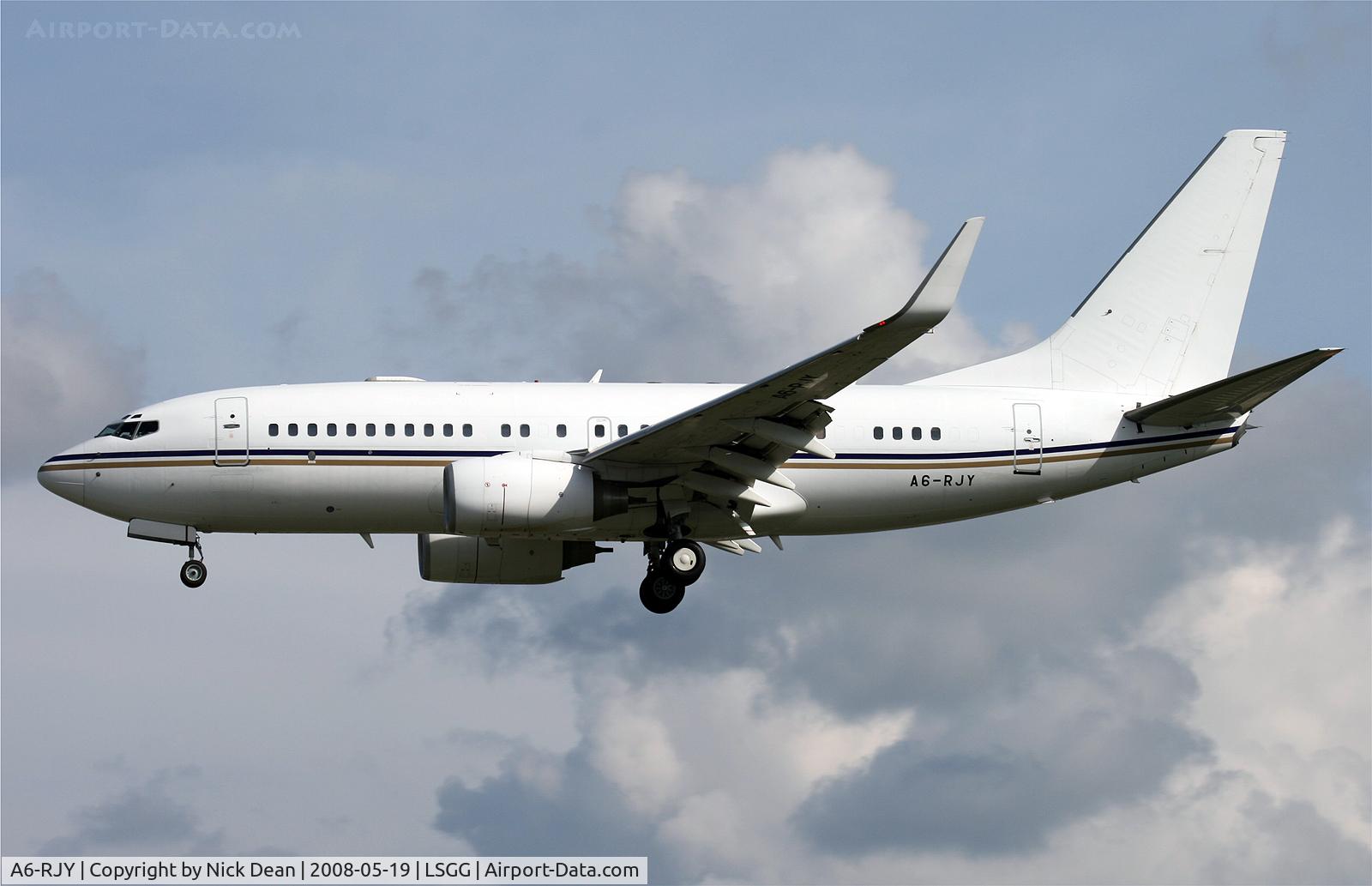 A6-RJY, 1999 Boeing 737-7Z5 BBJ C/N 29857, LSGG