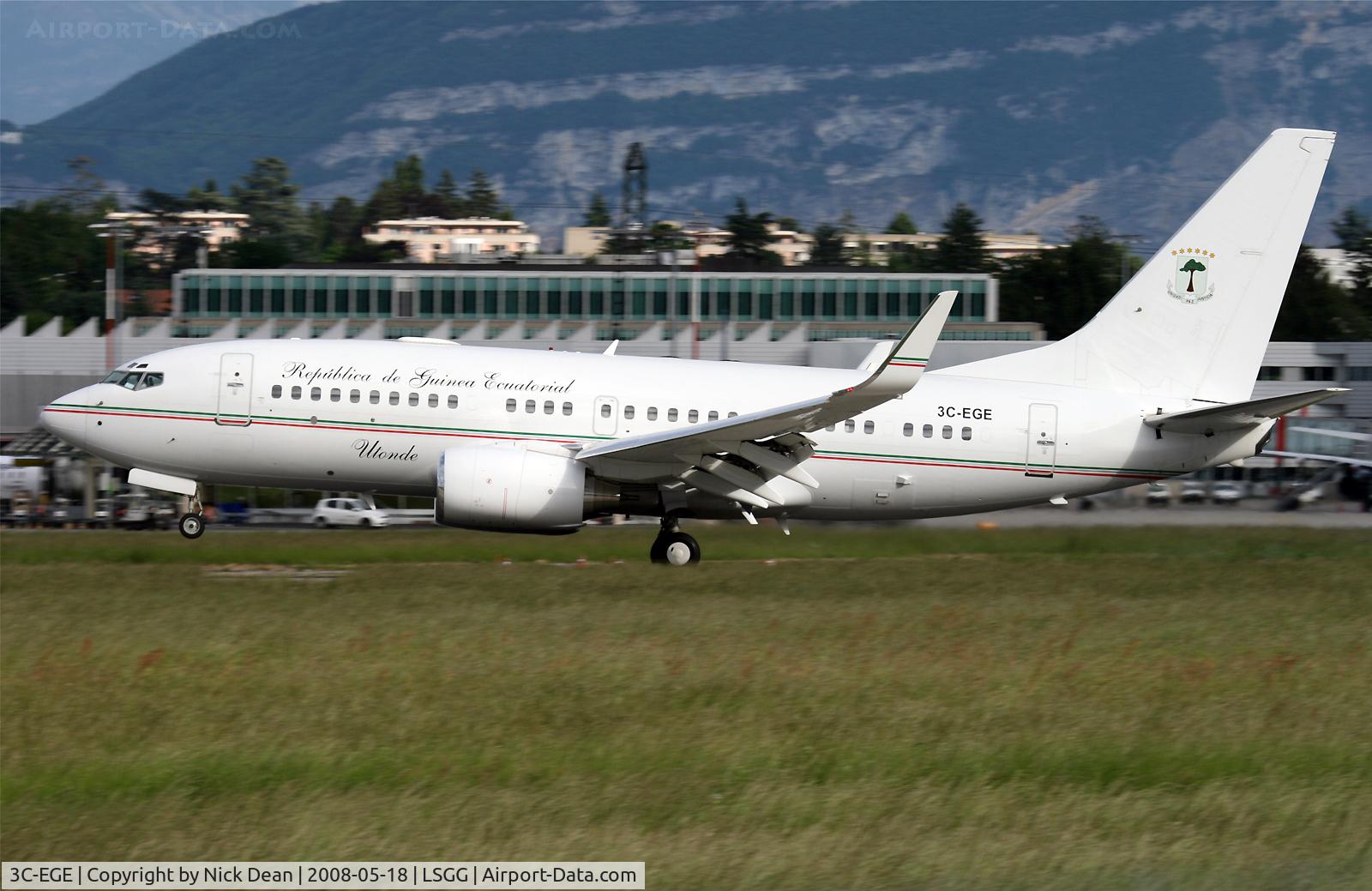 3C-EGE, Boeing 737-7FB BBJ C/N 33367, LSGG