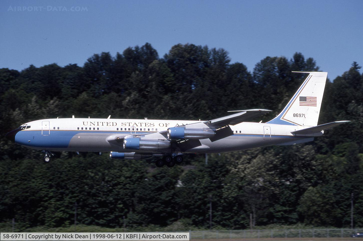 58-6971, 1959 Boeing VC-137B C/N 17926/40, KBFI