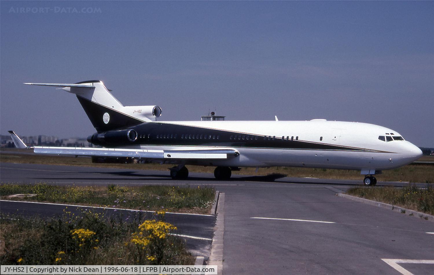 JY-HS2, 1974 Boeing 727-2L4 C/N 21010/1100, LFPB