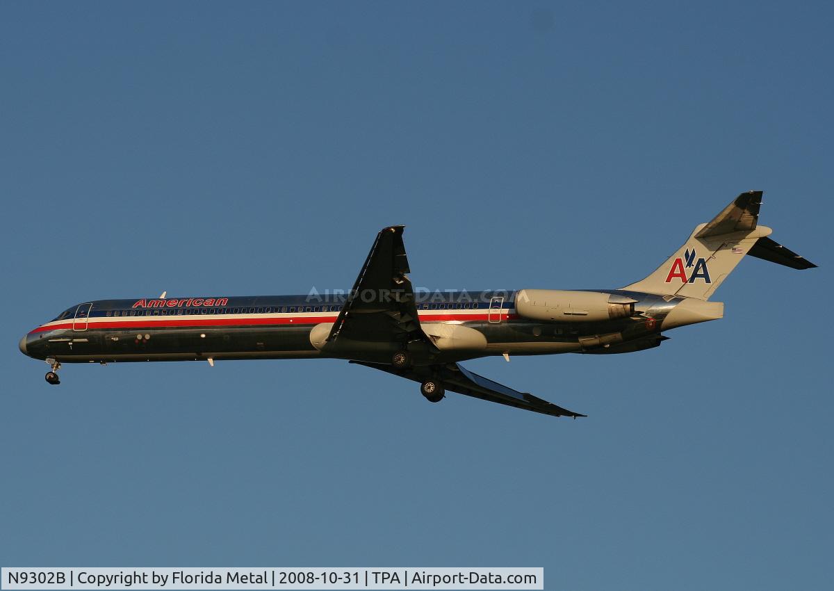 N9302B, 1987 McDonnell Douglas MD-83 (DC-9-83) C/N 49528, American MD-83