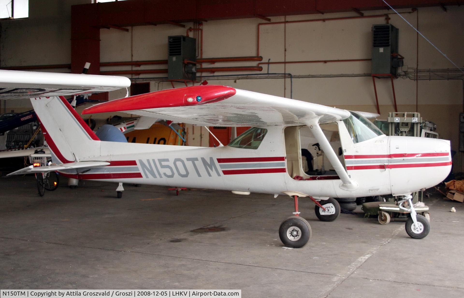 N150TM, 1976 Cessna 150M C/N 15079058, Kaposújlak airport (LHKV) Hungary