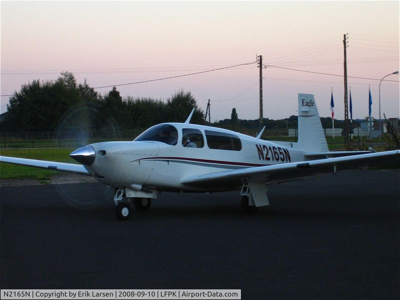 N2165N, 1999 Mooney M20S Eagle C/N 30-0007, Dawn landing at Coulommiers